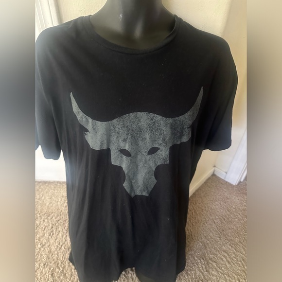 Under Armour Other - Men’s used size XL black Under Armour project Rock UA shirt Pre own items are as